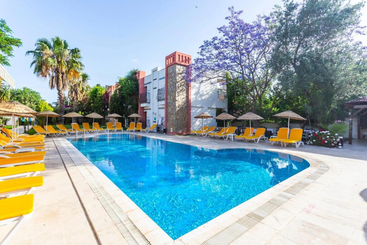 Kriss Hotel Bodrum Luaran gambar